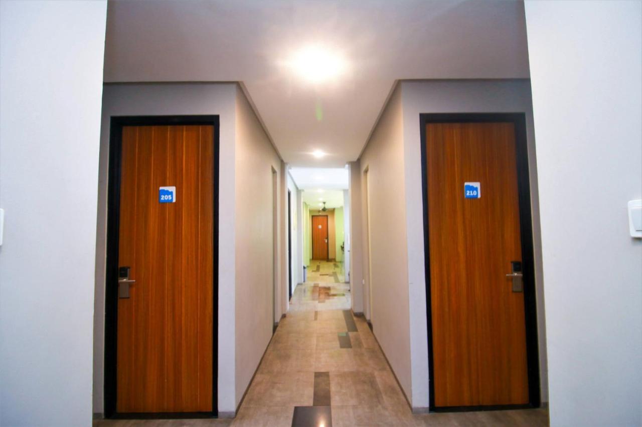 Hostel Bale Resident Jakarta Exteriér fotografie