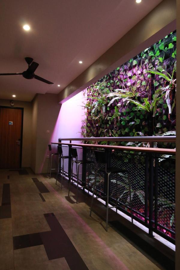 Hostel Bale Resident Jakarta Exteriér fotografie