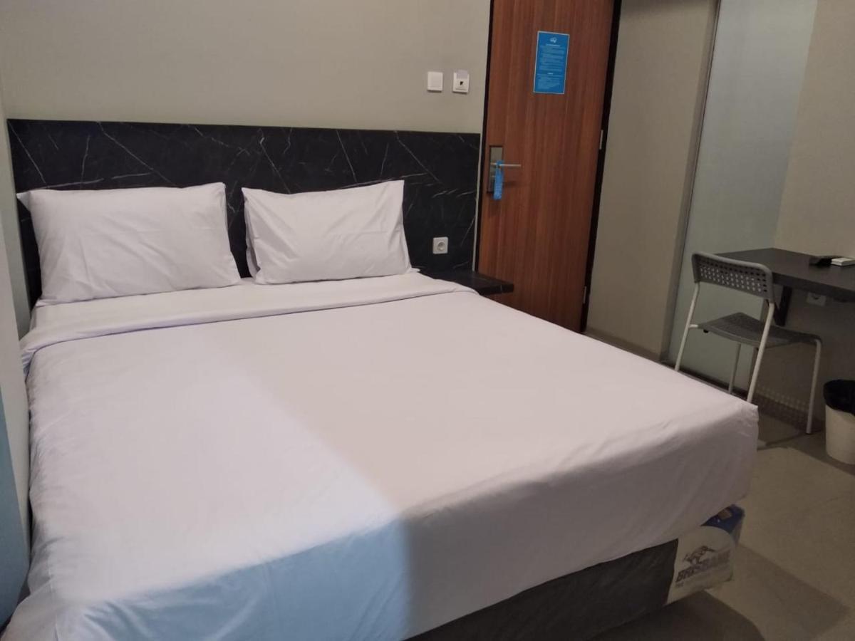 Hostel Bale Resident Jakarta Exteriér fotografie